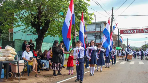 El CIE presente en el desfile por la Independencia Nacional — foto — 01